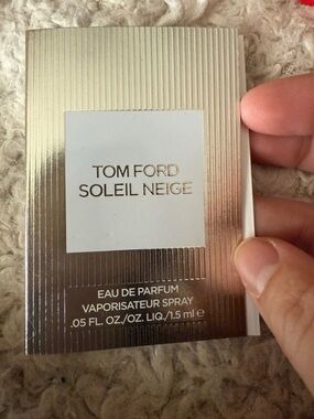 💙 4/$20 TOM FORD SOLEIL NEIGE Fragrance Sample
